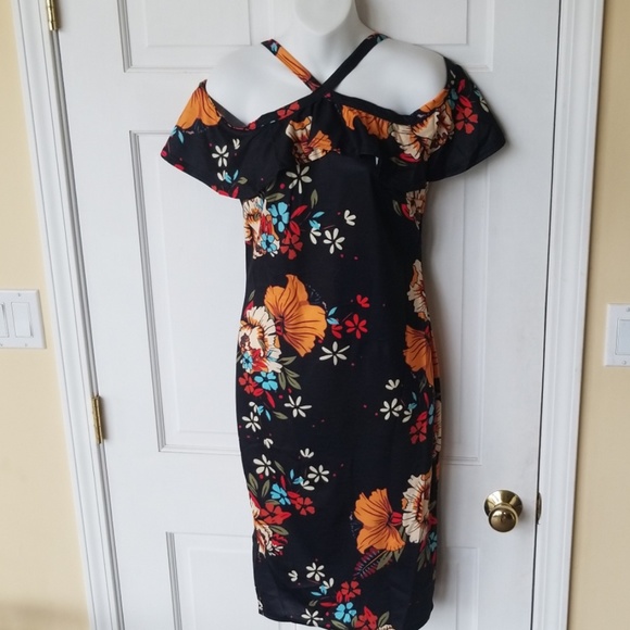 Floral Dress - Picture 3 of 4
